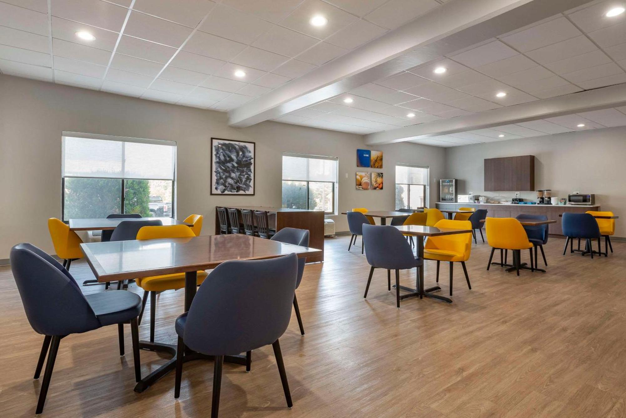 Comfort Inn Philadelphia International Airport West Chester Dış mekan fotoğraf
