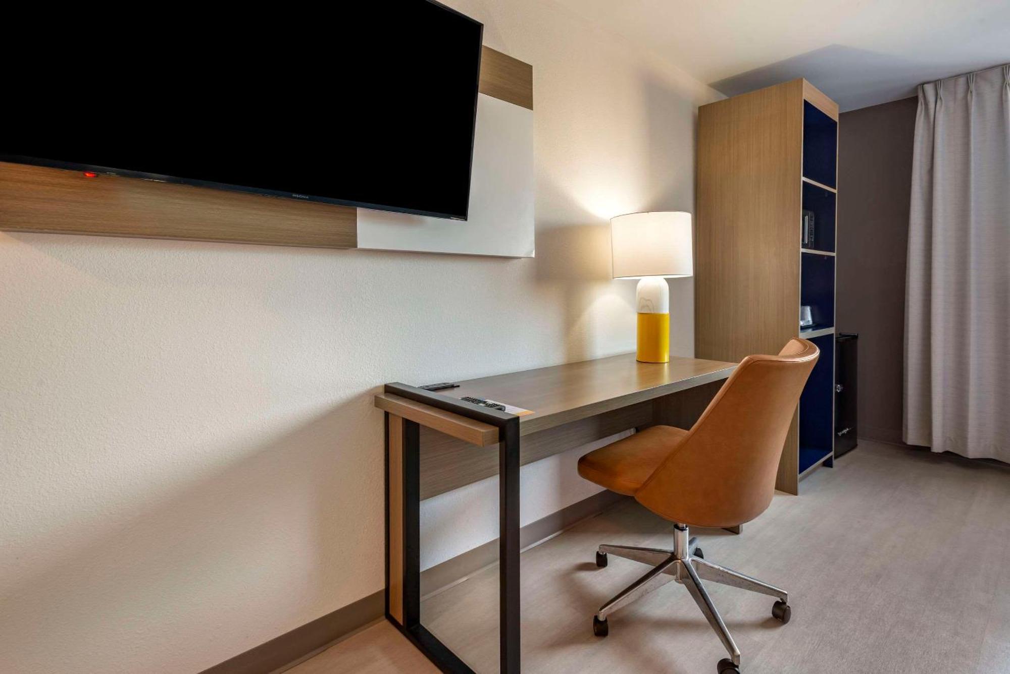 Comfort Inn Philadelphia International Airport West Chester Dış mekan fotoğraf